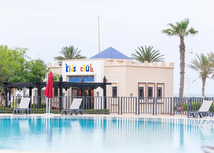 Oasis Beach & Spa - Blue Pearl